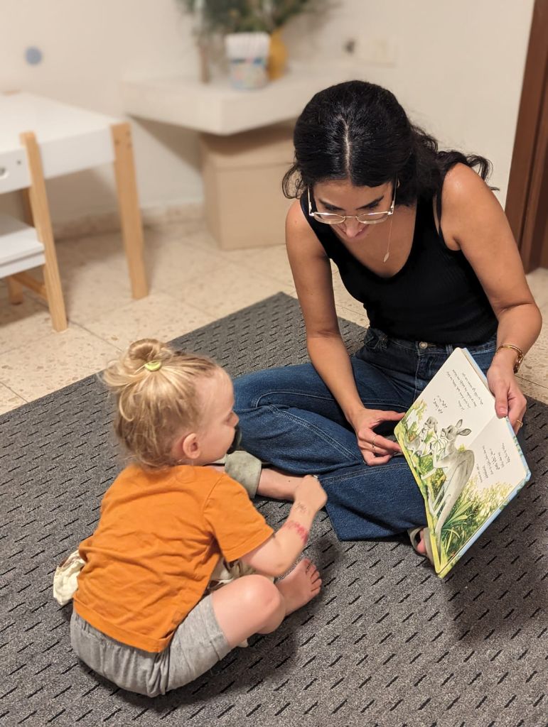 קריאת סיפורים